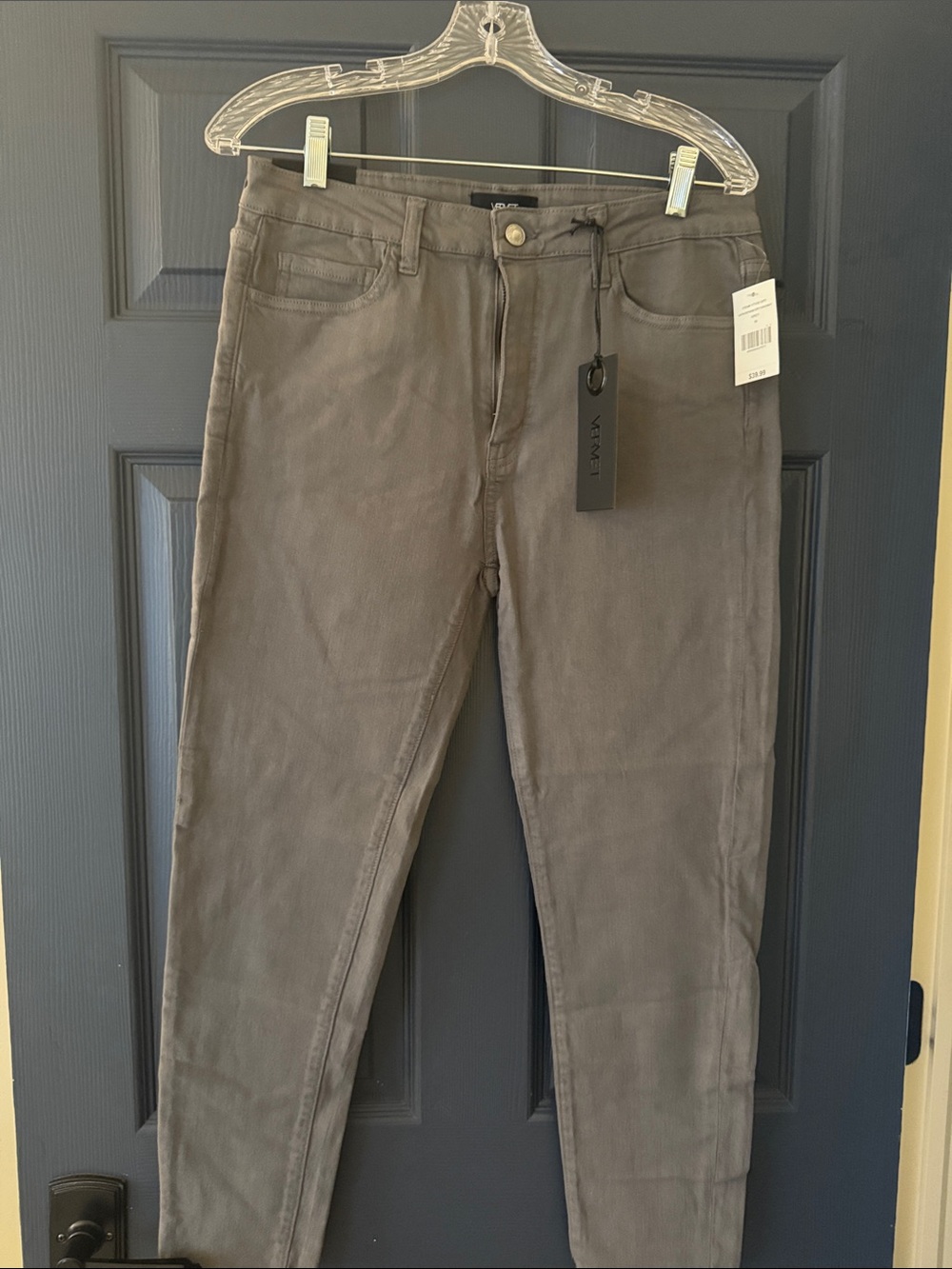 Leith Slim Straight Pants in Taupe